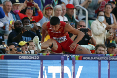 Asier Martínez, bronce en el Mundial de Atletismo de Eugene