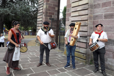 Fotos de la celebración en Elizondo del Día de Santiago.