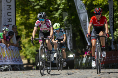 Fotos de la tercera y última etapa de la Vuelta a Pamplona.