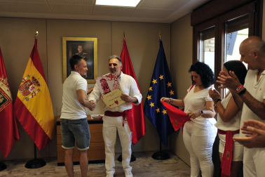 Lanzamiento del cohete de fiestas de Funes