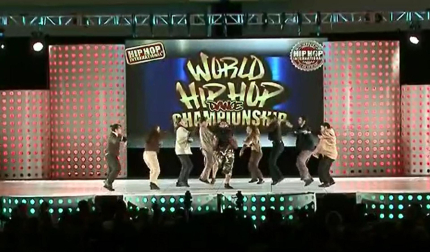 El grupo Dior$, de la compañía navarra Taupadak, superó la primera fase del Mundial de Hip Hop que se disputa en Phoenix (Arizona). Pasaron a semifinales, que se celebraron este jueves.