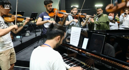 Vídeo del ensayo de la orquesta uruguaya del Sodre