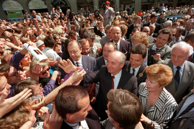 La vida del expresidente ruso Mikhail Gorbachev, en imágenes