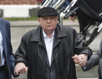 La vida del expresidente ruso Mikhail Gorbachev, en imágenes