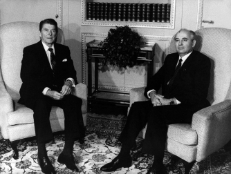 La vida del expresidente ruso Mikhail Gorbachev, en imágenes