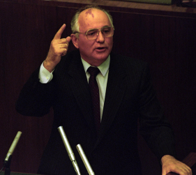 La vida del expresidente ruso Mikhail Gorbachev, en imágenes