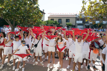 Fotos del cohete de fiestas de Fontellas.