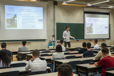 Jornada de bienvenida del curso 2022-2023 en la UPNA.