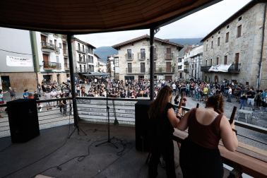 Manifestación del Ospa Eguna 2022 en Alsasua