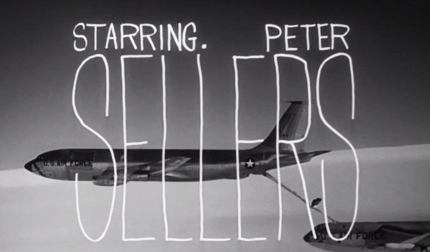 Vídeo con los créditos de la película '¿Teléfono rojo? Volamos hacia Moscú' (1964)