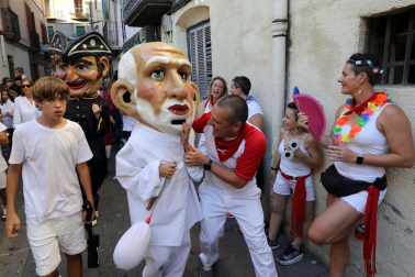 Fotos del festival de danzas de Rocamador de Sangüesa.