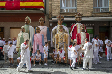 Día grande con la procesión a San Sebastián, patrón de Sangüesa, durante sus fiestas