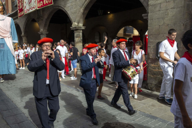 Día grande con la procesión a San Sebastián, patrón de Sangüesa, durante sus fiestas