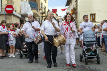 Día grande con la procesión a San Sebastián, patrón de Sangüesa, durante sus fiestas