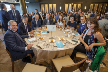 Roberto Bandrés, Íñigo Ayerra, Andrés Aguirre, Jesús Berisa, Mar González, Cristina Lekunberri, Alan Ripa y Belén Galindo./
