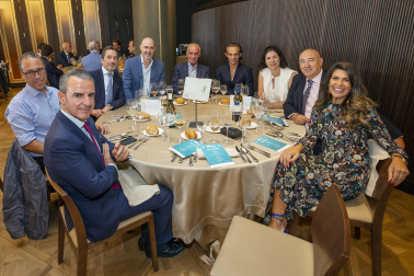 Carlos Yáñez, Pedro Galilea, Tomás Antoñana, Jesús Pegenaute, Eduardo López, Beatriz Ochoa y Raquel Trincado./