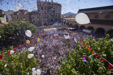 Chupinazo en las fiestas de Huarte. /