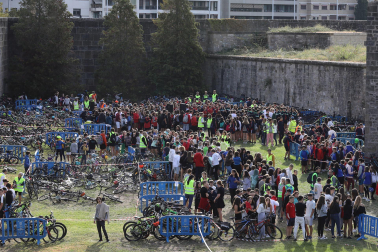 Foto de la bicicletada por las calles de Pamplona.