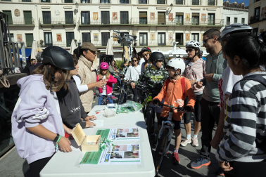 Participantes en el Reto +100 en bicicleta por udela