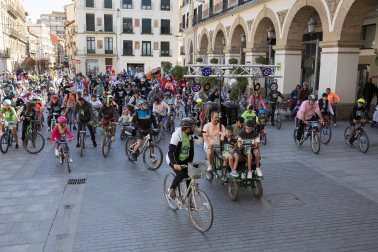 Participantes en el Reto +100 en bicicleta por udela