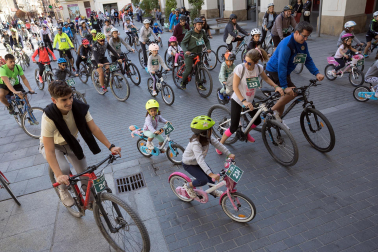 Participantes en el Reto +100 en bicicleta por udela