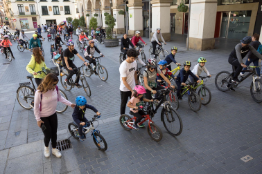 Participantes en el Reto +100 en bicicleta por udela