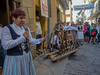 Carreras de layas y mercado de artesanía de Puente la Reina