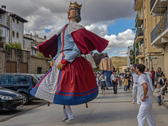 Carreras de layas y mercado de artesanía de Puente la Reina