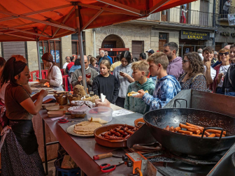 Carreras de layas y mercado de artesanía de Puente la Reina