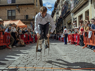 Carreras de layas y mercado de artesanía de Puente la Reina