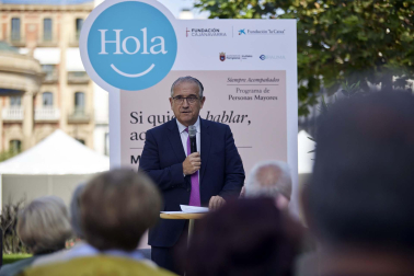Presentación del programa 'Siempre Acompañados' para las personas mayores