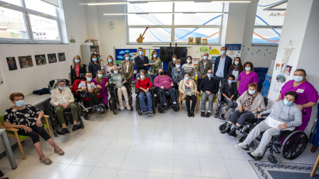 Entrega del premio BBVA Futuro Sostenible a la Asociación de Esclerosis Múltiple de Navarra (EMNavarra).