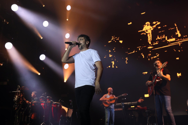 Rumba en el concierto de Estopa en el Navarra Arena