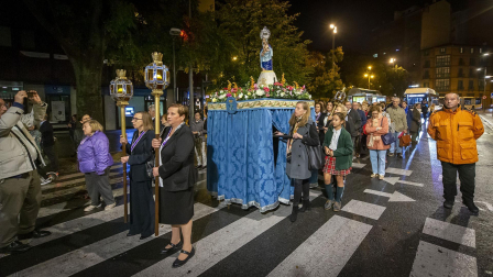 Procesión del Rosario de Cristal en Pamplona