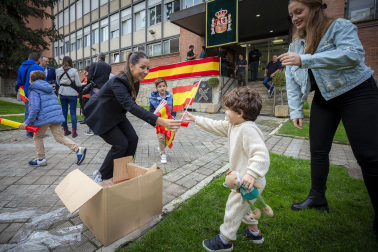 Fotos del desfile de la Guardia Civil en el día de su patrona en Pamplona.