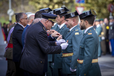 Fotos del desfile de la Guardia Civil en el día de su patrona en Pamplona.