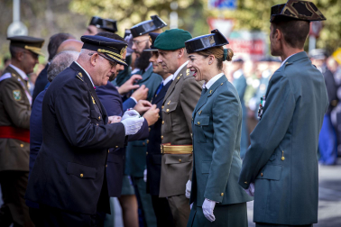 Fotos del desfile de la Guardia Civil en el día de su patrona en Pamplona.