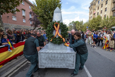 Fotos del desfile de la Guardia Civil en el día de su patrona en Pamplona.