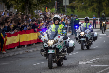 Fotos del desfile de la Guardia Civil en el día de su patrona en Pamplona.