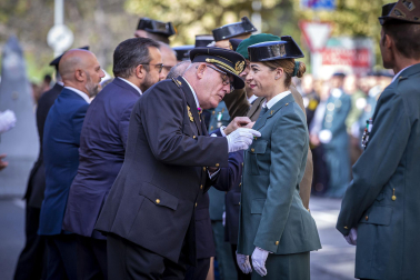 Fotos del desfile de la Guardia Civil en el día de su patrona en Pamplona.