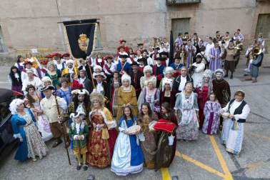 Fotos de la representación teatral de la llegada a Corella del monarca junto a su mujer María Luisa de Saboya en 1711.