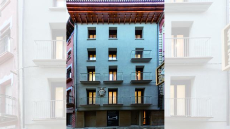 Rehabilitación en la calle Rúa 3 de Tudela realizada por Construcciones DGC