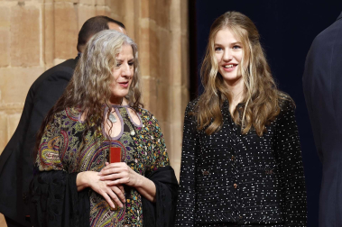 Los reyes Felipe y Letizia, acompañados de la princesa Leonor y la infanta Sofía, reciben en audiencia a los galardonados con los Premios Princesa de Asturias