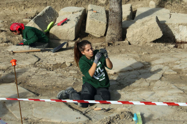 Fotos de las catas arqueológicas en Santa Criz de Eslava.