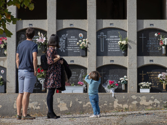 Fotos del día de Todos los Santos en Estella
