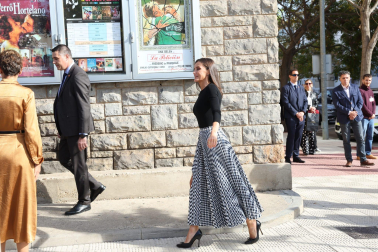 Foto de la reina Letizia durante su visita a Tudela para participar en un homenaje a Pilar Miró en el marco del Festival Ópera Prima.