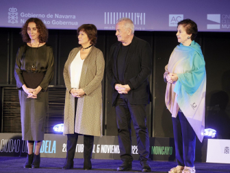 Foto de la reina Letizia durante su visita a Tudela para participar en un homenaje a Pilar Miró en el marco del Festival Ópera Prima.