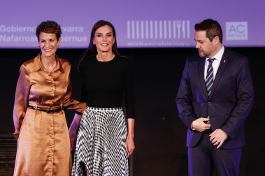 Foto de la reina Letizia durante su visita a Tudela para participar en un homenaje a Pilar Miró en el marco del Festival Ópera Prima.