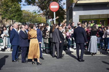 Foto de la reina Letizia durante su visita a Tudela para participar en el homenaje a Pilar Miró en el marco del Festival Ópera Prima.