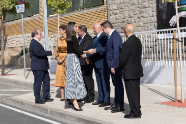 Foto de la reina Letizia durante su visita a Tudela para participar en el homenaje a Pilar Miró en el marco del Festival Ópera Prima